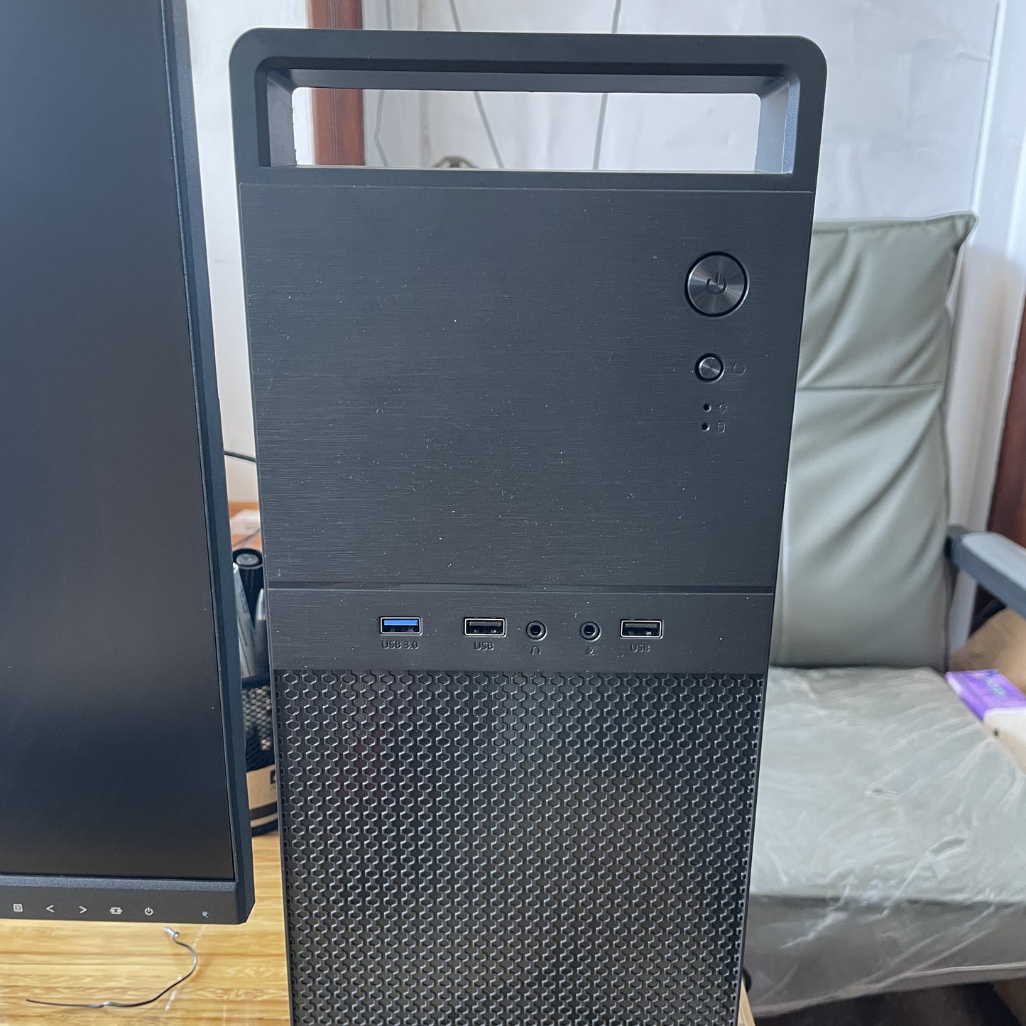 All New Desktop Computer 48GB Intel Core I5 12400 SSD 500GB With 24 Inch Screen Suit