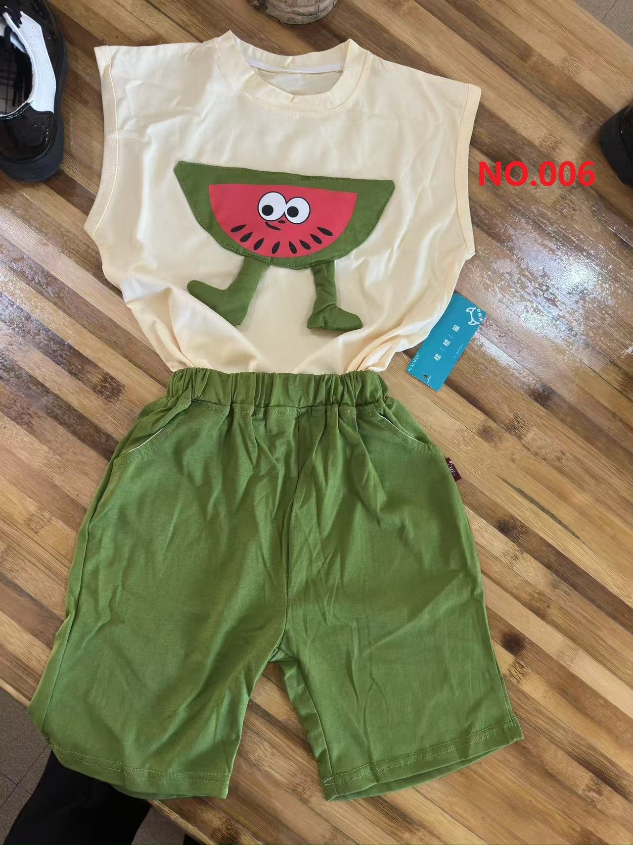 Hot selling high quality children's T-shirt short-sleeved suit small suit